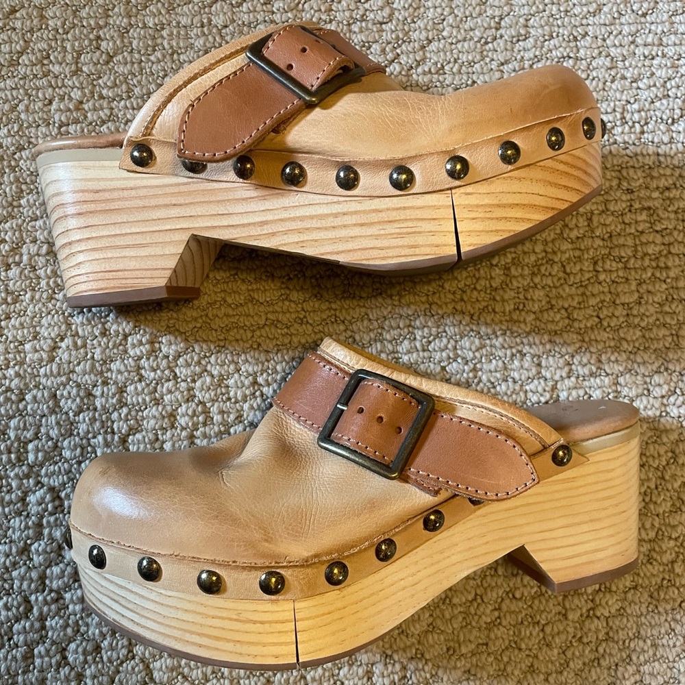 Free People Clog